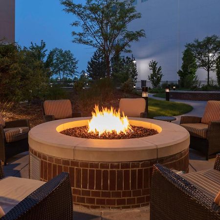 Fairfield Inn & Suites By Marriott Wichita Downtown Exterior foto