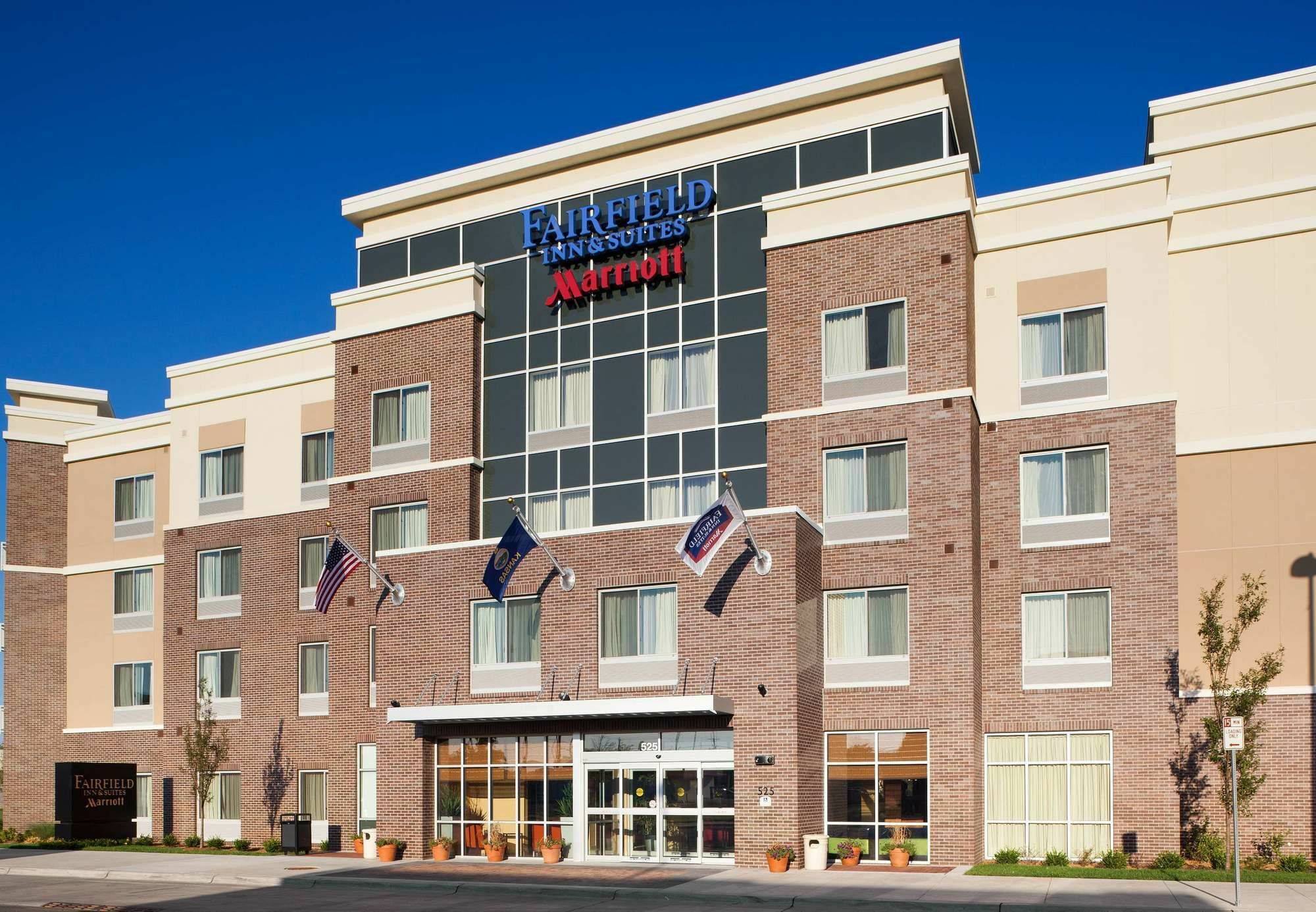 Fairfield Inn & Suites By Marriott Wichita Downtown Exterior foto